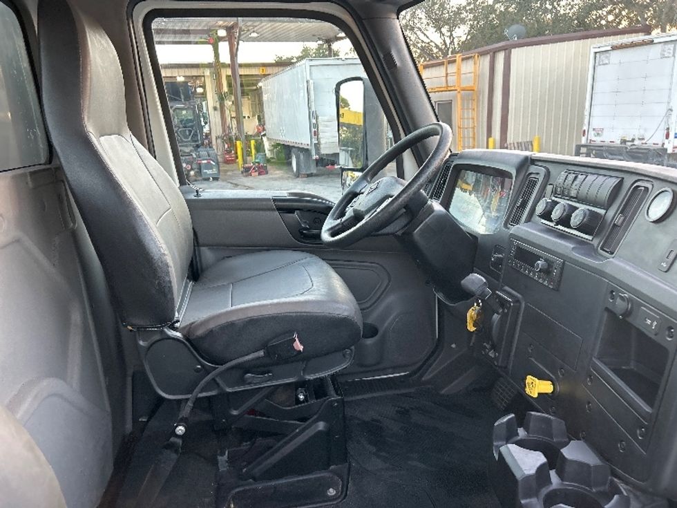 Flatbed Truck-Light and Medium Duty Trucks-International-2022-MV607-Tampa-FL-103,610\n\t\tmiles-$ 60,000 - Image 21