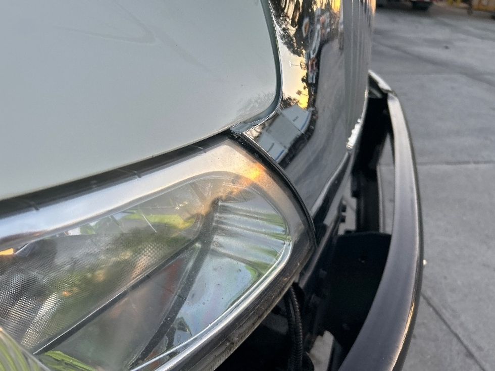 Flatbed Truck-Light and Medium Duty Trucks-International-2022-MV607-Tampa-FL-103,610\n\t\tmiles-$ 60,000 - Image 28