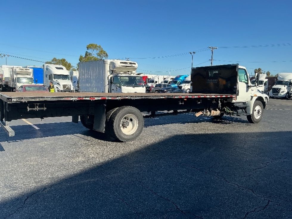 Flatbed Truck-Light and Medium Duty Trucks-International-2022-MV607-Torrance-CA-168,153\n\t\tmiles-$ 57,750 - Image 11