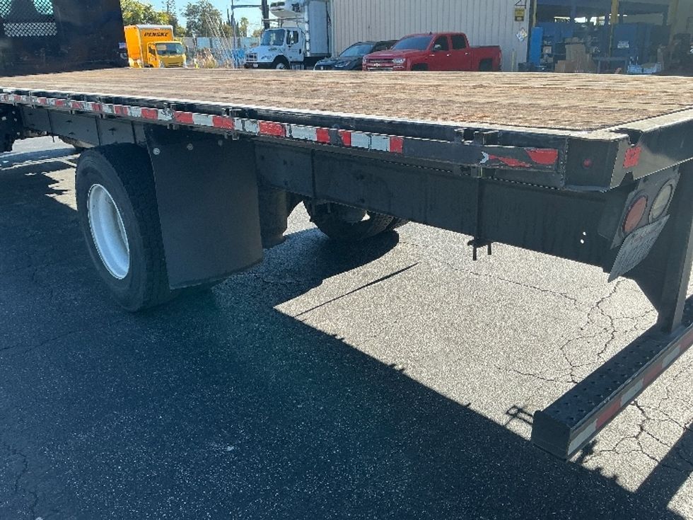 Flatbed Truck-Light and Medium Duty Trucks-International-2022-MV607-Torrance-CA-168,153\n\t\tmiles-$ 57,750 - Image 23