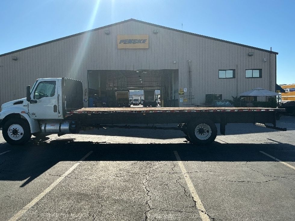 Flatbed Truck-Light and Medium Duty Trucks-International-2022-MV607-Torrance-CA-168,153\n\t\tmiles-$ 57,750 - Image 4