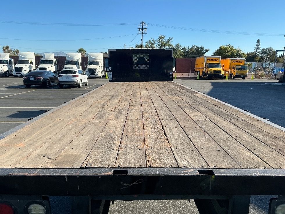 Flatbed Truck-Light and Medium Duty Trucks-International-2022-MV607-Torrance-CA-168,153\n\t\tmiles-$ 57,750 - Image 8