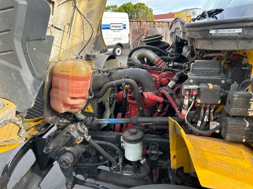 Flatbed Truck-Light and Medium Duty Trucks-International-2022-MV607-West Sacramento-CA-90,256\n\t\tmiles-$ 63,500 - Image 23
