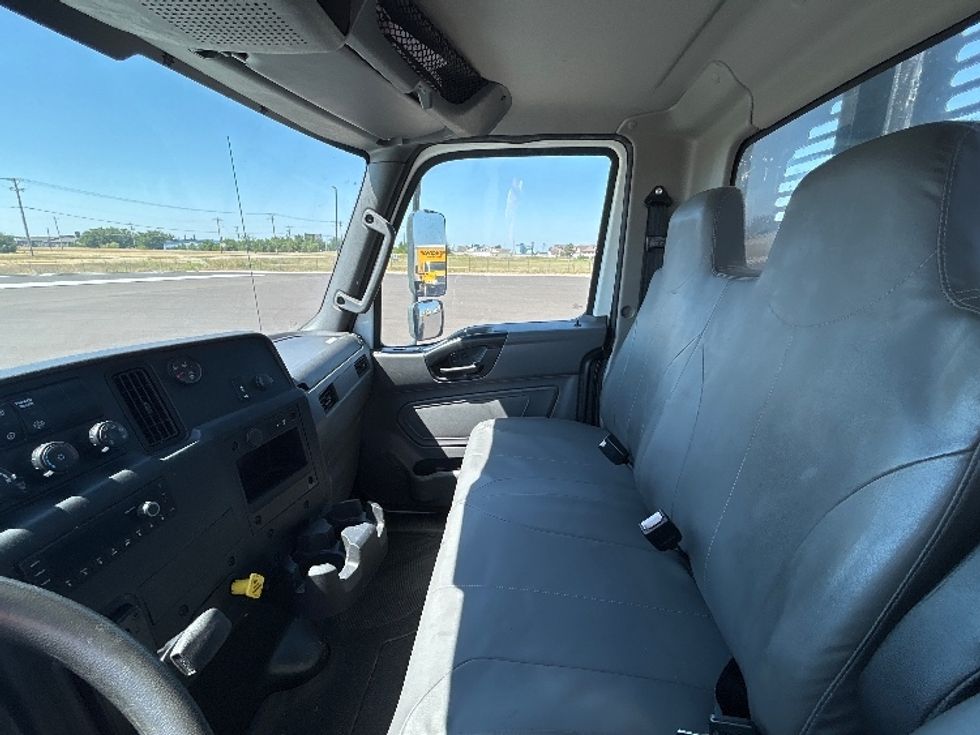 Flatbed Truck-Light and Medium Duty Trucks-International-2022-MV607-Wichita-KS-195,387\n\t\tmiles-$ 58,250 - Image 18