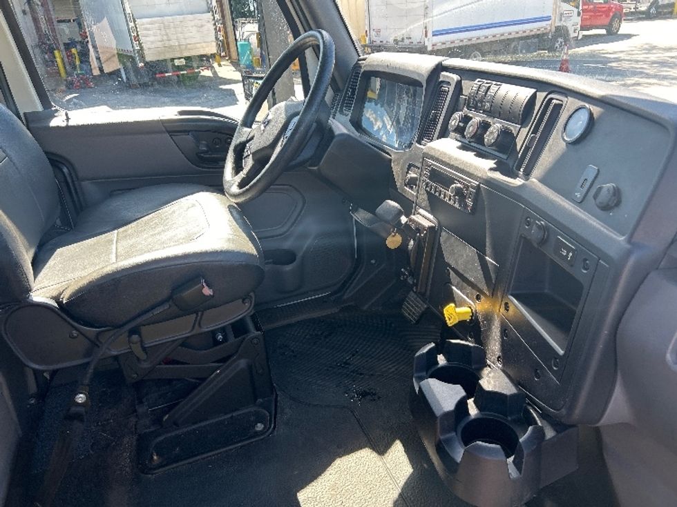 Flatbed Truck-Light and Medium Duty Trucks-International-2023-MV607-Tampa-FL-94,513\n\t\tmiles-$ 66,750 - Image 22