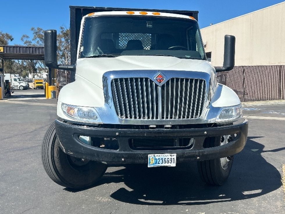 Flatbed Truck-Light and Medium Duty Trucks-International-2023-MV607-Torrance-CA-191,380\n\t\tmiles-$ 63,750 - Image 1