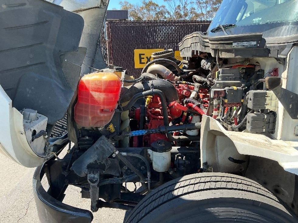Flatbed Truck-Light and Medium Duty Trucks-International-2023-MV607-Torrance-CA-191,380\n\t\tmiles-$ 63,750 - Image 23