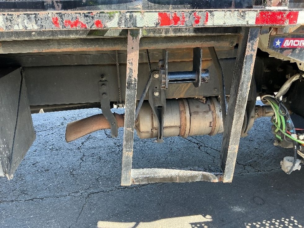 Flatbed Truck-Light and Medium Duty Trucks-International-2023-MV607-Torrance-CA-191,380\n\t\tmiles-$ 63,750 - Image 25