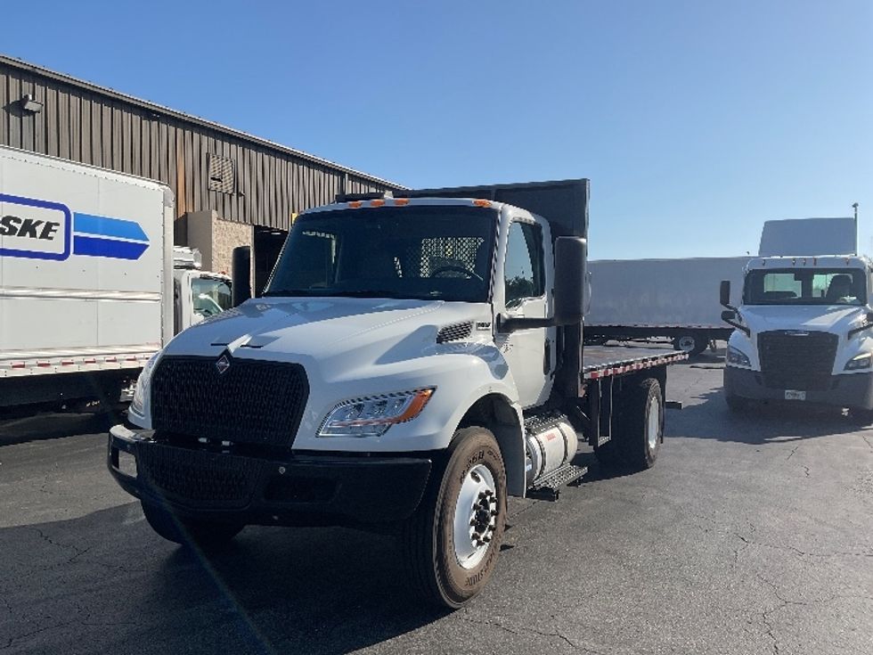 Flatbed Truck-Light and Medium Duty Trucks-International-2023-MV607N-Tampa-FL-45,251\n\t\tmiles-$ 73,500 - Image 3