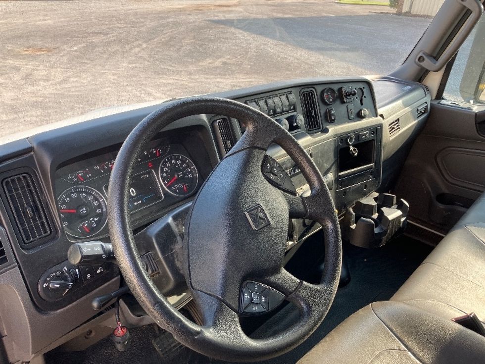 Flatbed Truck-Light and Medium Duty Trucks-International-2024-MV607N-Birmingham-AL-169,128\n\t\tmiles-$ 65,500 - Image 17