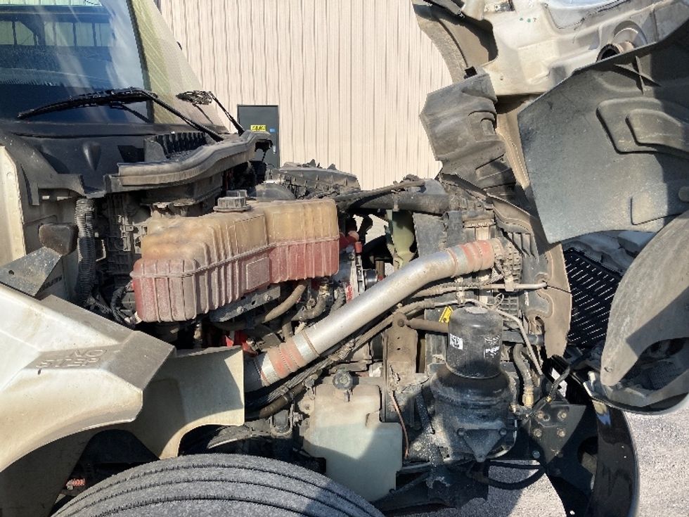 Flatbed Truck-Light and Medium Duty Trucks-International-2024-MV607N-Birmingham-AL-169,128\n\t\tmiles-$ 65,500 - Image 22