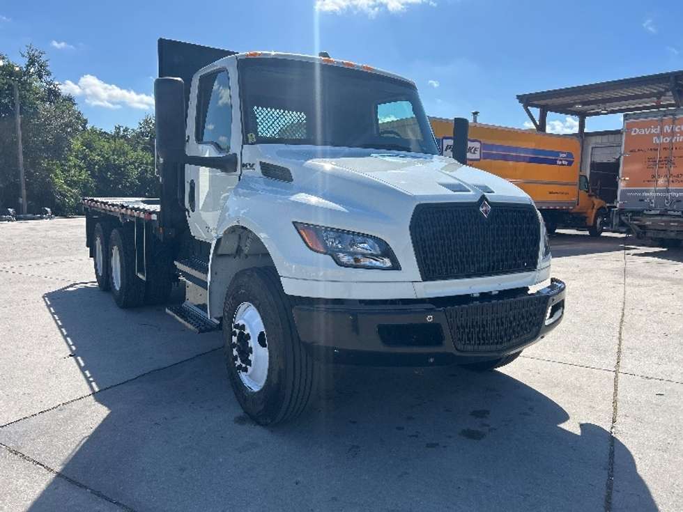 Flatbed Truck-Light and Medium Duty Trucks-International-2024-MV607N-Tampa-FL-45,680
miles-$ 105,000