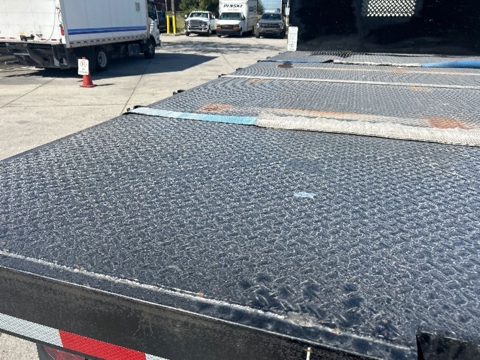 Flatbed Truck-Light and Medium Duty Trucks-International-2024-MV607N-Tampa-FL-45,680\n\t\tmiles-$ 105,000 - Image 11
