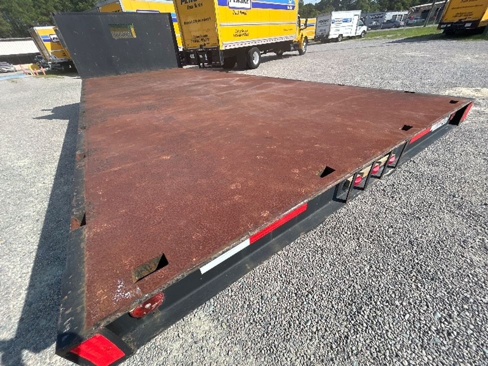 Flatbed Truck-Light and Medium Duty Trucks-Isuzu-2006-NPR-Fayetteville-NC-208,177\n\t\tmiles-$ 7,500 - Image 12