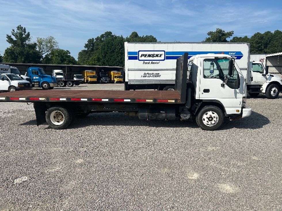 Flatbed Truck-Light and Medium Duty Trucks-Isuzu-2006-NPR-Fayetteville-NC-208,177\n\t\tmiles-$ 7,500 - Image 15
