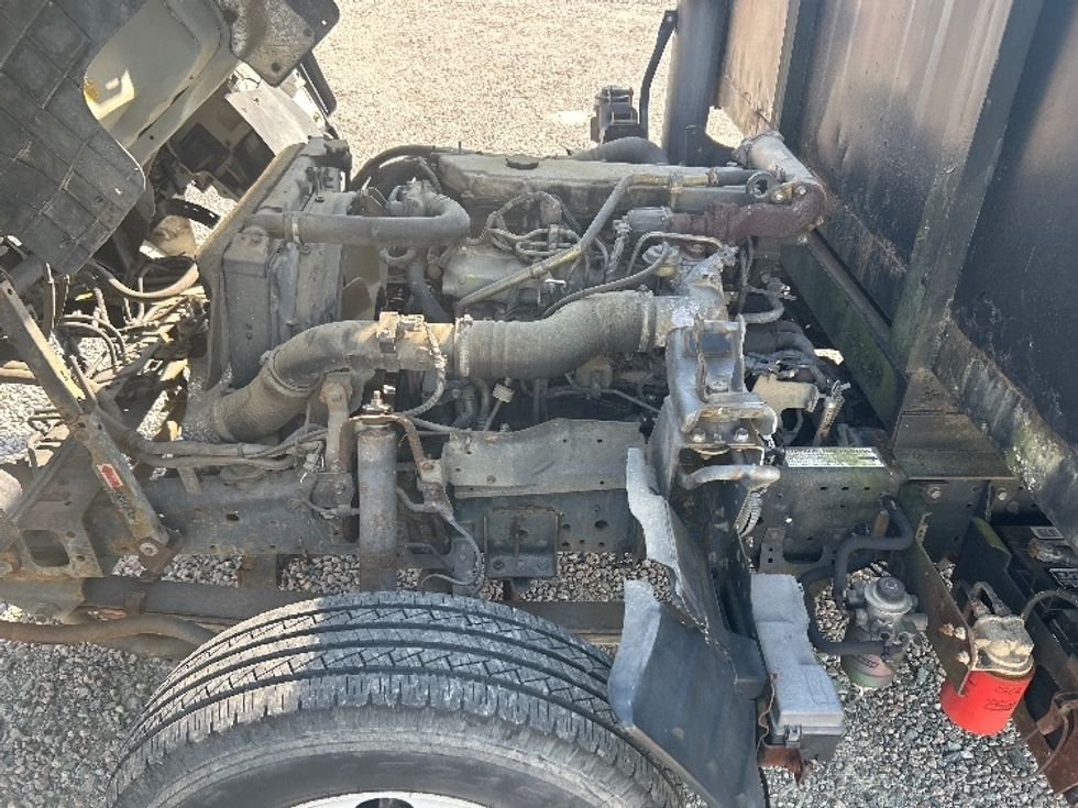 Flatbed Truck-Light and Medium Duty Trucks-Isuzu-2006-NPR-Fayetteville-NC-208,177\n\t\tmiles-$ 7,500 - Image 24