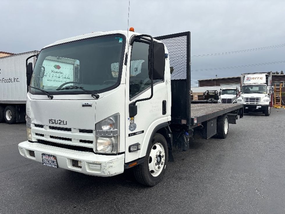 Flatbed Truck-Light and Medium Duty Trucks-Isuzu-2015-NQR-South San Francisco-CA-122,841\n\t\tmiles-$ 34,500 - Image 3