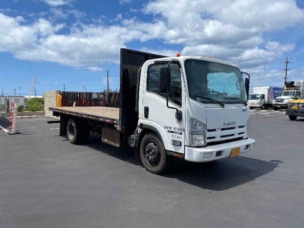 Used Isuzu Flatbed Trucks for Sale in CA Penske Used Trucks