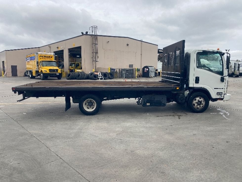 Flatbed Truck-Light and Medium Duty Trucks-Isuzu-2016-NPR-Fontana-CA-124,694\n\t\tmiles-$ 22,250 - Image 14
