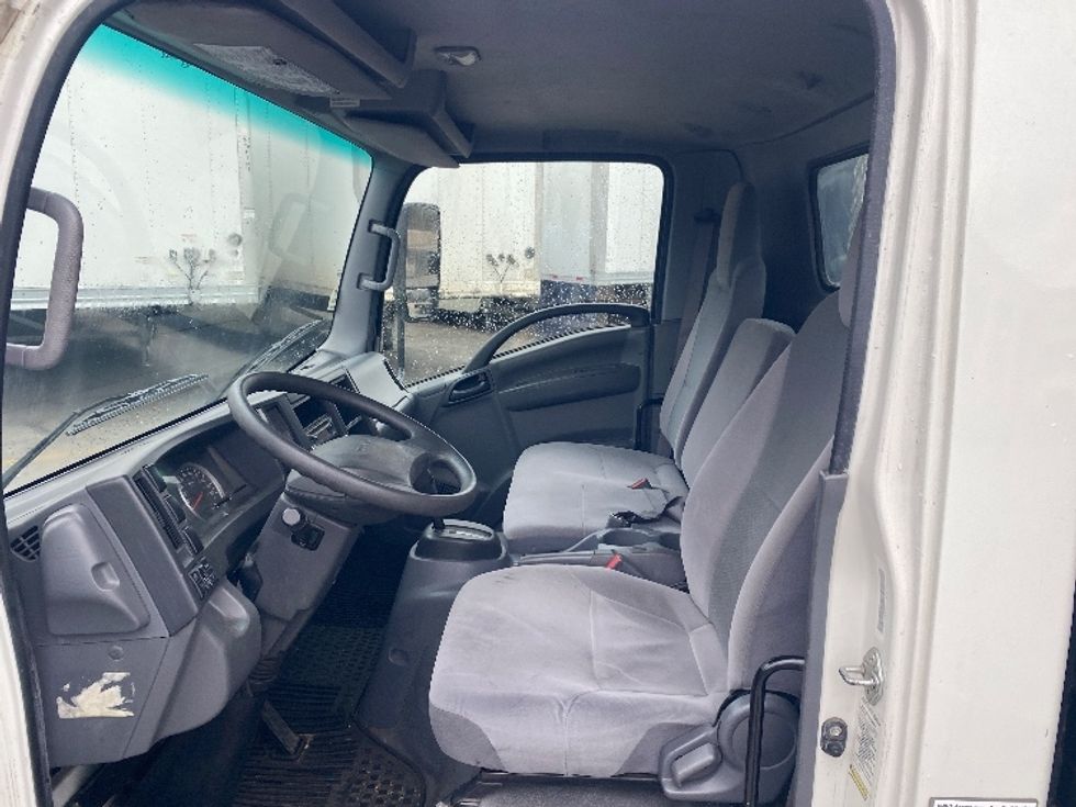 Flatbed Truck-Light and Medium Duty Trucks-Isuzu-2016-NPR-Fontana-CA-124,694\n\t\tmiles-$ 22,250 - Image 15