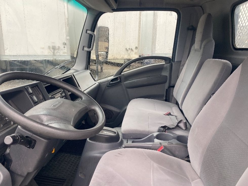 Flatbed Truck-Light and Medium Duty Trucks-Isuzu-2016-NPR-Fontana-CA-124,694\n\t\tmiles-$ 22,250 - Image 16