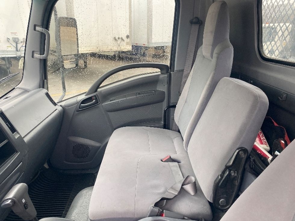 Flatbed Truck-Light and Medium Duty Trucks-Isuzu-2016-NPR-Fontana-CA-124,694\n\t\tmiles-$ 22,250 - Image 18