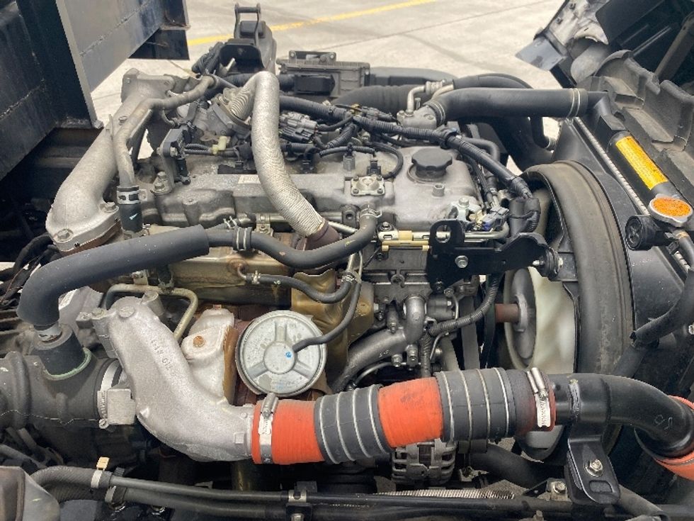 Flatbed Truck-Light and Medium Duty Trucks-Isuzu-2016-NPR-Fontana-CA-124,694\n\t\tmiles-$ 22,250 - Image 22