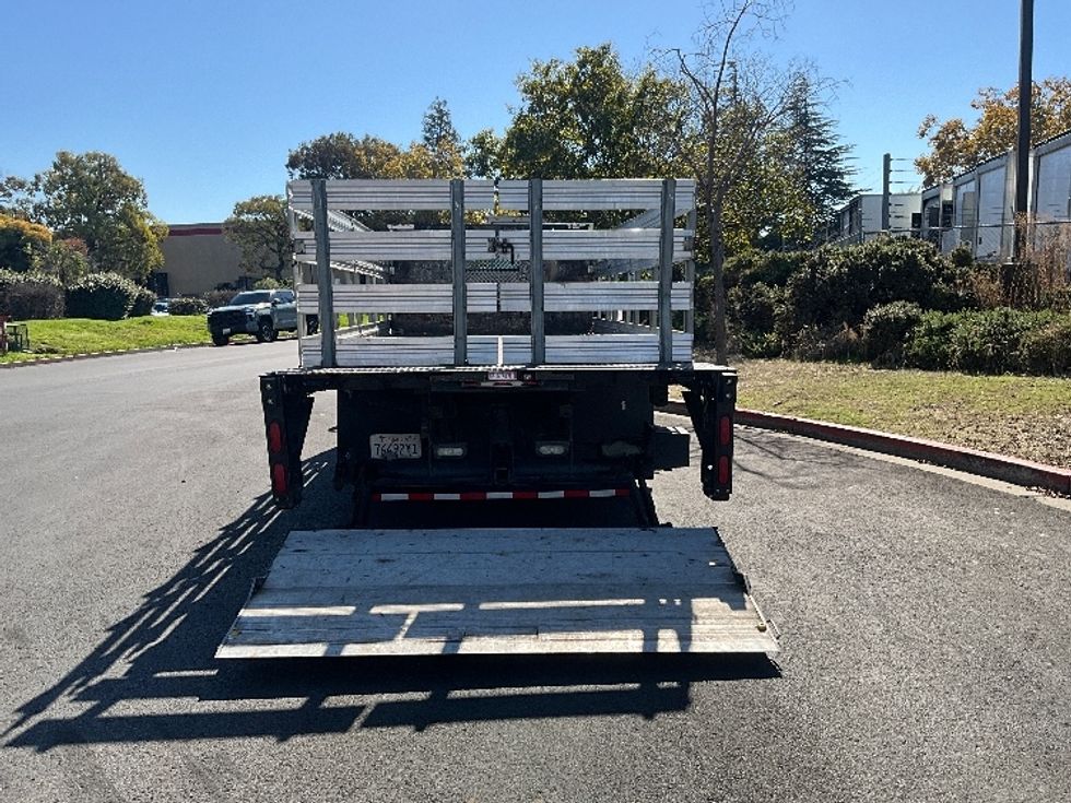 Flatbed Truck-Light and Medium Duty Trucks-Isuzu-2016-NPR-Hayward-CA-149,623\n\t\tmiles-$ 32,500 - Image 9
