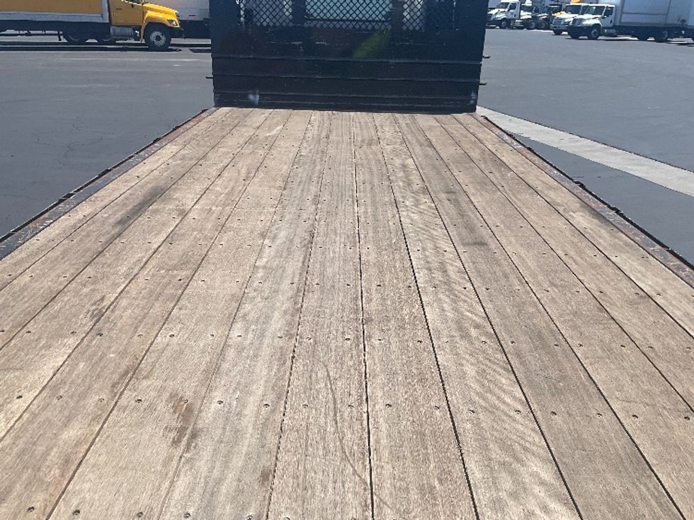 Flatbed Truck-Light and Medium Duty Trucks-Isuzu-2016-NPR-La Mirada-CA-147,625\n\t\tmiles-$ 28,750 - Image 10