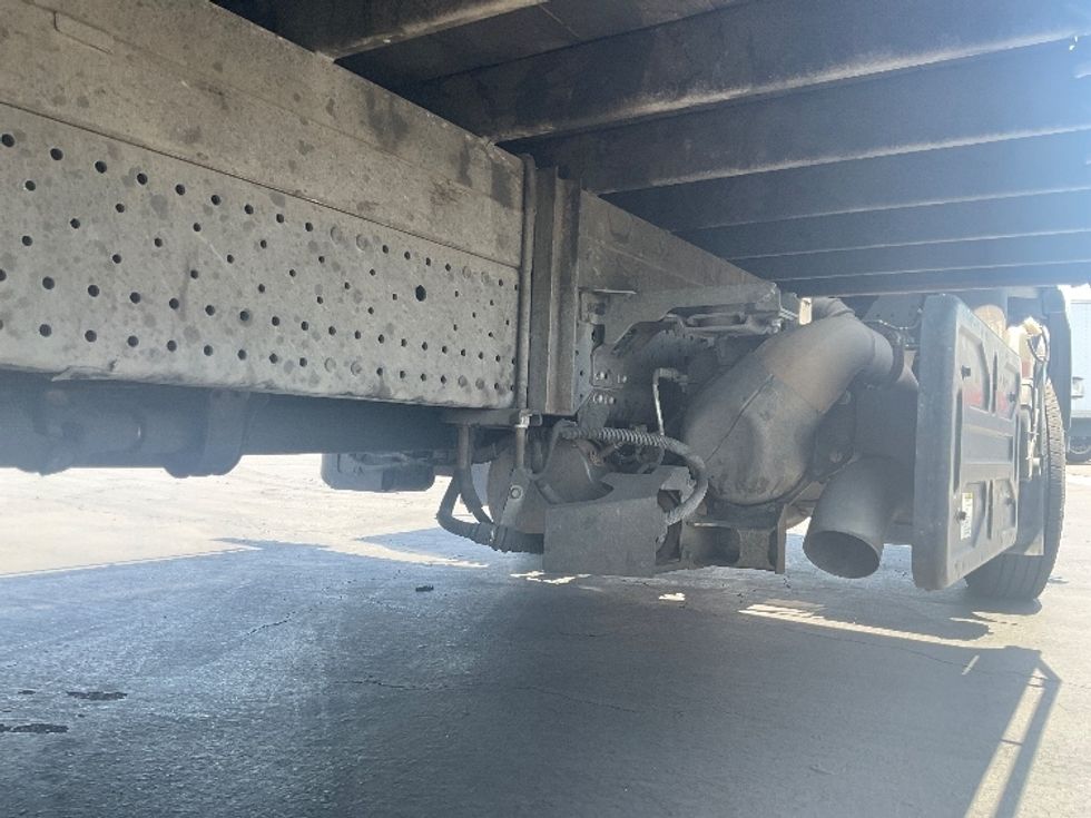 Flatbed Truck-Light and Medium Duty Trucks-Isuzu-2016-NPR-La Mirada-CA-147,625\n\t\tmiles-$ 28,750 - Image 14