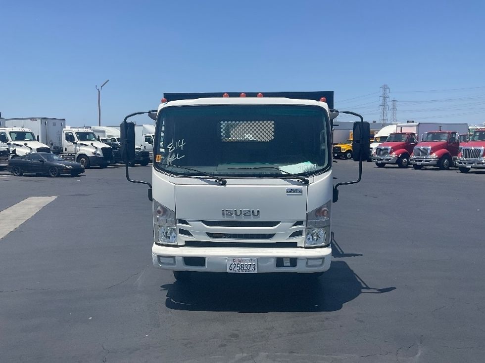 Flatbed Truck-Light and Medium Duty Trucks-Isuzu-2016-NPR-La Mirada-CA-147,625\n\t\tmiles-$ 28,750 - Image 2