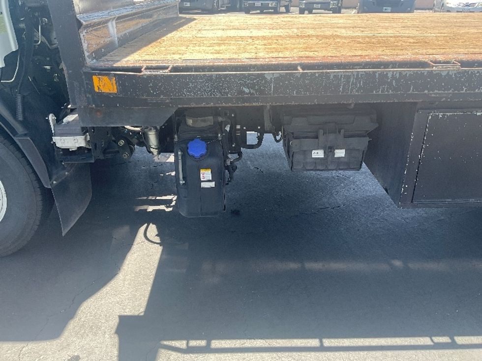 Flatbed Truck-Light and Medium Duty Trucks-Isuzu-2016-NPR-La Mirada-CA-147,625\n\t\tmiles-$ 28,750 - Image 26