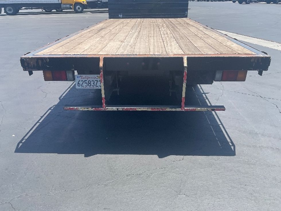 Flatbed Truck-Light and Medium Duty Trucks-Isuzu-2016-NPR-La Mirada-CA-147,625\n\t\tmiles-$ 28,750 - Image 9