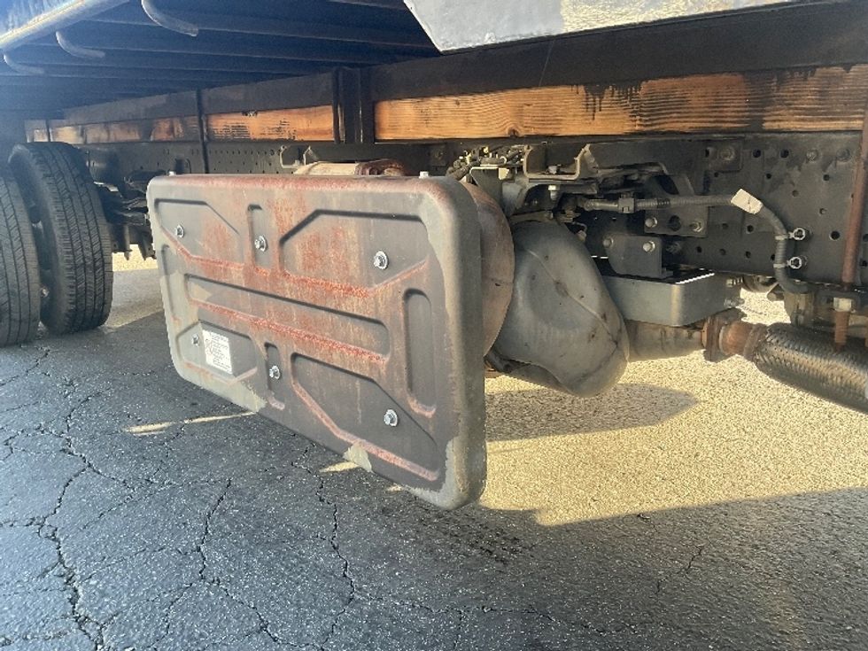 Flatbed Truck-Light and Medium Duty Trucks-Isuzu-2016-NPR-La Mirada-CA-88,701\n\t\tmiles-$ 28,000 - Image 12