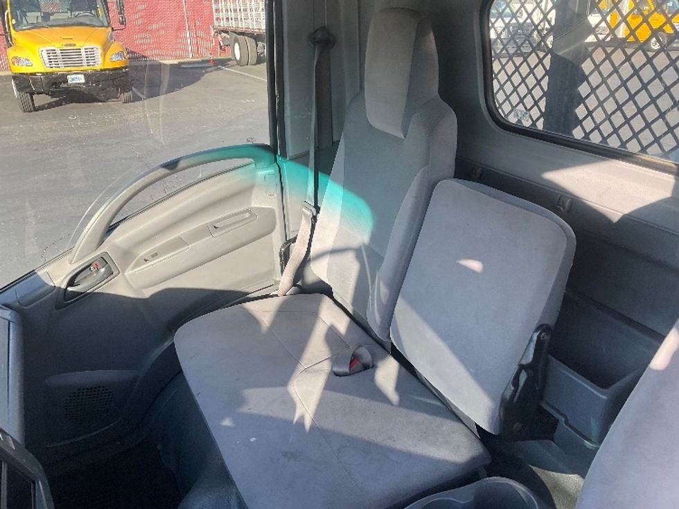 Flatbed Truck-Light and Medium Duty Trucks-Isuzu-2016-NPR-La Mirada-CA-88,701\n\t\tmiles-$ 28,000 - Image 17