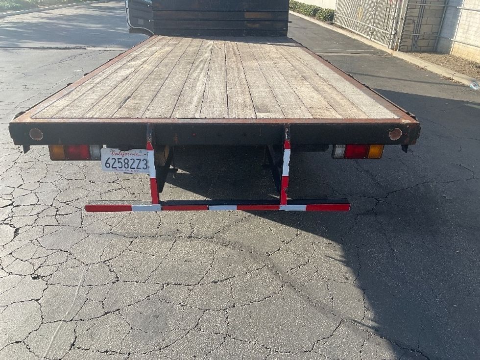 Flatbed Truck-Light and Medium Duty Trucks-Isuzu-2016-NPR-La Mirada-CA-88,701\n\t\tmiles-$ 28,000 - Image 8