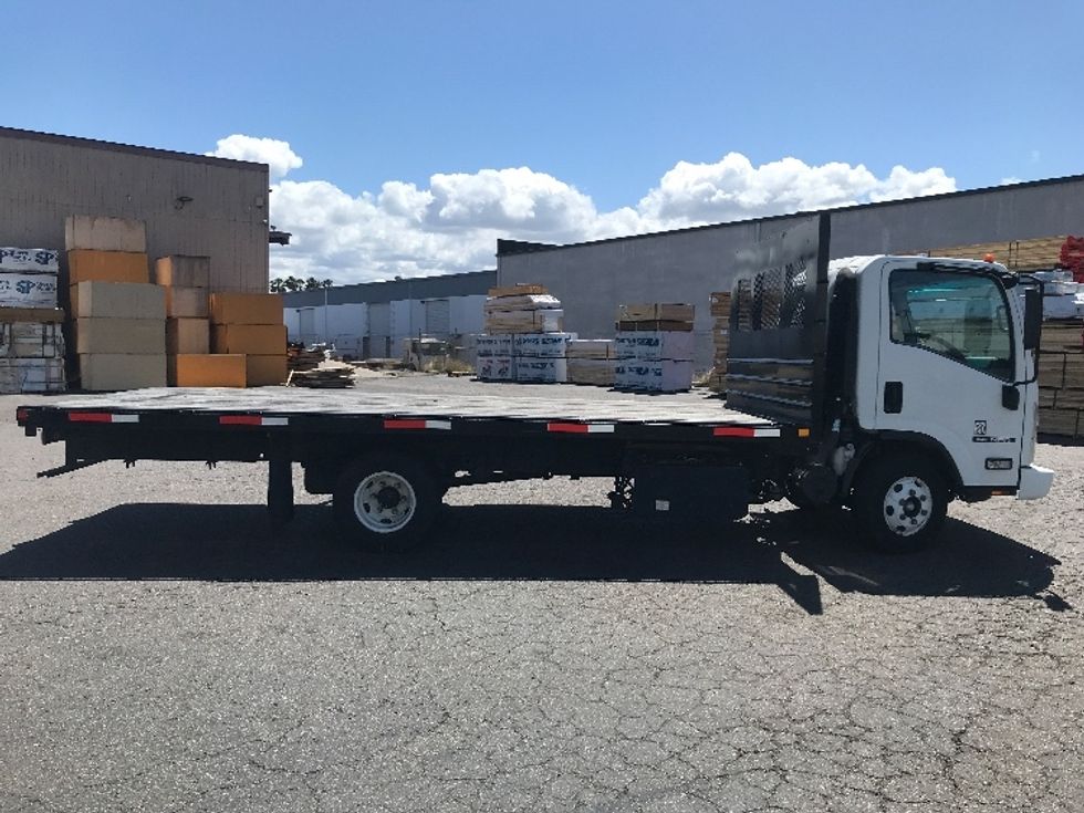 Flatbed Truck-Light and Medium Duty Trucks-Isuzu-2016-NPR-National City-CA-75,370\n\t\tmiles-$ 32,500 - Image 15