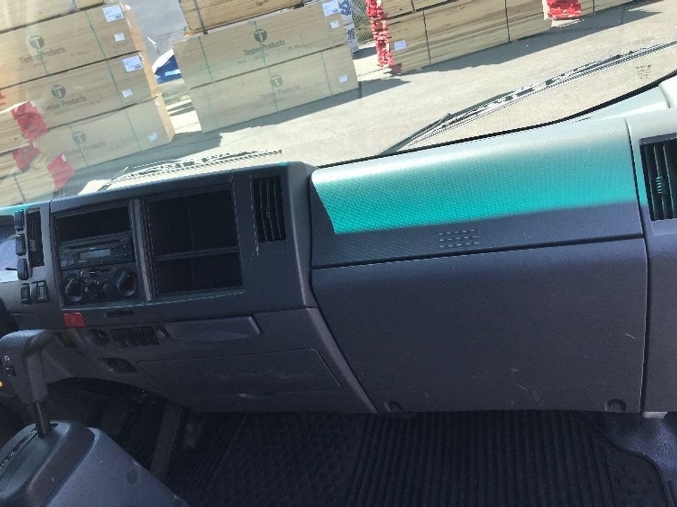 Flatbed Truck-Light and Medium Duty Trucks-Isuzu-2016-NPR-National City-CA-75,370\n\t\tmiles-$ 32,500 - Image 21