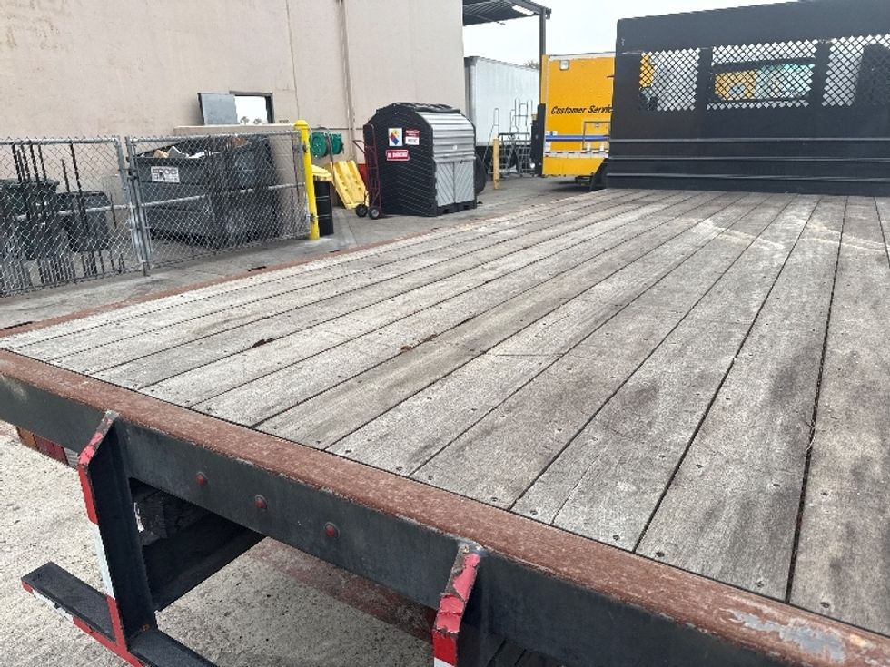 Flatbed Truck-Light and Medium Duty Trucks-Isuzu-2016-NPR-San Marcos-CA-133,405\n\t\tmiles-$ 28,750 - Image 11