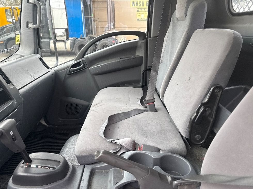 Flatbed Truck-Light and Medium Duty Trucks-Isuzu-2016-NPR-San Marcos-CA-133,405\n\t\tmiles-$ 28,750 - Image 20