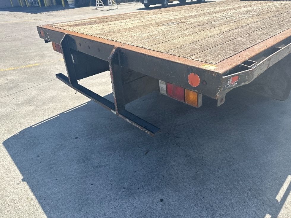 Flatbed Truck-Light and Medium Duty Trucks-Isuzu-2016-NPR-San Marcos-CA-81,640\n\t\tmiles-$ 31,500 - Image 9