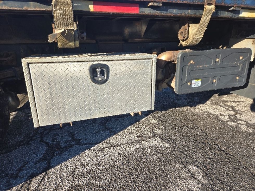 Flatbed Truck-Light and Medium Duty Trucks-Isuzu-2018-FTR-Clearfield-PA-61,185\n\t\tmiles-$ 47,500 - Image 10