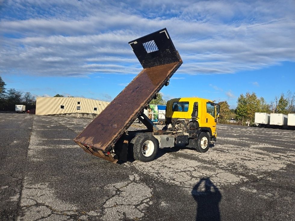 Flatbed Truck-Light and Medium Duty Trucks-Isuzu-2018-FTR-Clearfield-PA-61,185\n\t\tmiles-$ 47,500 - Image 22