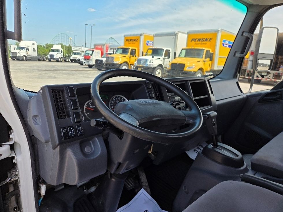 Flatbed Truck-Light and Medium Duty Trucks-Isuzu-2018-NPR-Kansas City-MO-133,879\n\t\tmiles-$ 35,750 - Image 16