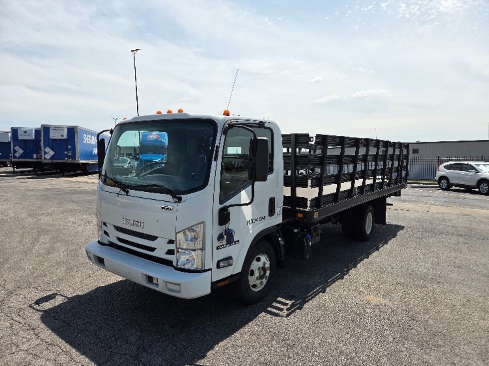 Flatbed Truck-Light and Medium Duty Trucks-Isuzu-2018-NPR-Kansas City-MO-133,879\n\t\tmiles-$ 35,750 - Image 3