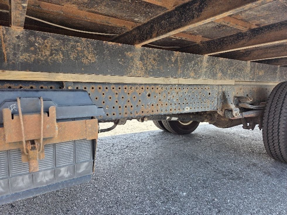 Flatbed Truck-Light and Medium Duty Trucks-Isuzu-2018-NPR-Kansas City-MO-133,879\n\t\tmiles-$ 35,750 - Image 5