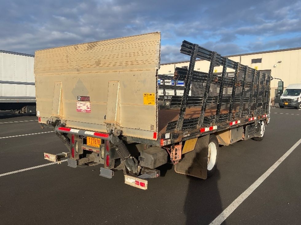 Flatbed Truck-Light and Medium Duty Trucks-Isuzu-2018-NQR-Torrance-CA-115,600\n\t\tmiles-$ 39,500 - Image 13