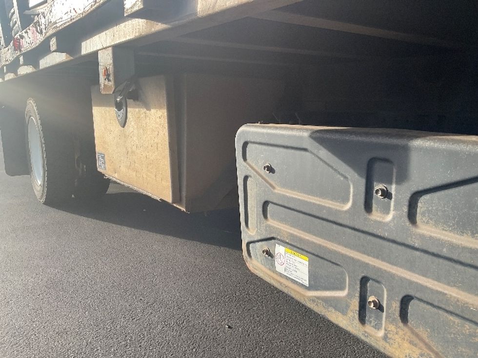 Flatbed Truck-Light and Medium Duty Trucks-Isuzu-2018-NQR-Torrance-CA-115,600\n\t\tmiles-$ 39,500 - Image 14