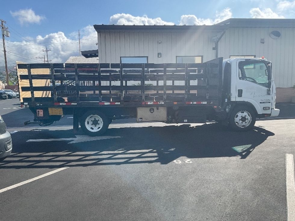 Flatbed Truck-Light and Medium Duty Trucks-Isuzu-2018-NQR-Torrance-CA-115,600\n\t\tmiles-$ 39,500 - Image 15