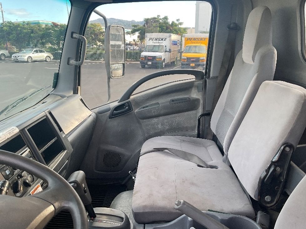 Flatbed Truck-Light and Medium Duty Trucks-Isuzu-2018-NQR-Torrance-CA-115,600\n\t\tmiles-$ 39,500 - Image 19